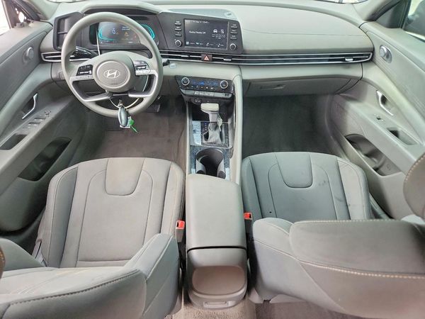 2025 HYUNDAI ELANTRA Blue, SEL Sport — CKPT