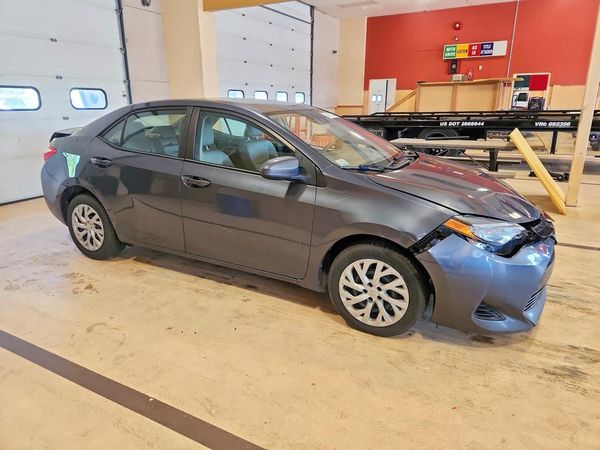 2018 TOYOTA COROLLA