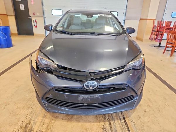 2018 TOYOTA COROLLA