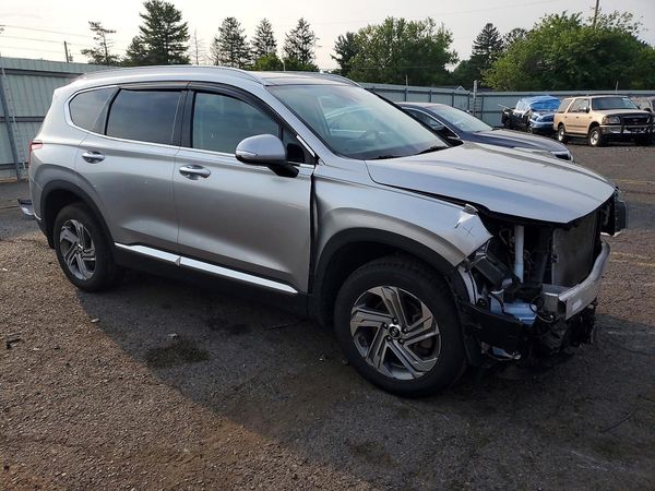 2021 HYUNDAI SANTA FE SEL w/ Premium Pkg