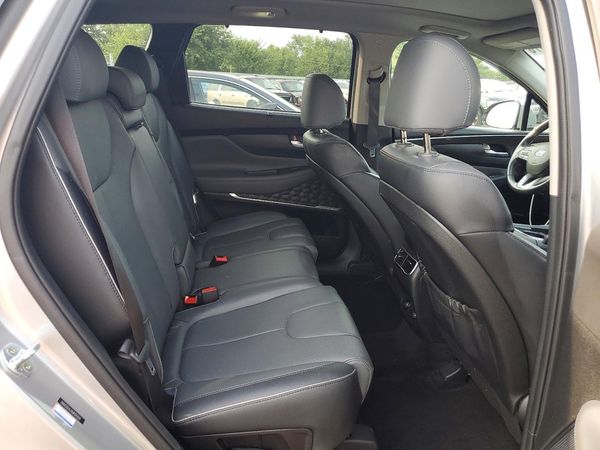 2021 HYUNDAI SANTA FE SEL w/ Premium Pkg
