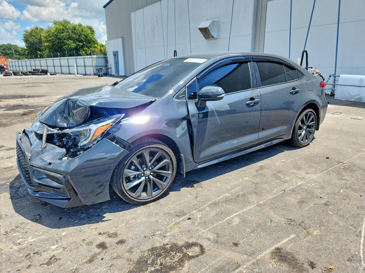 2025 TOYOTA COROLLA SE — Front 3/4