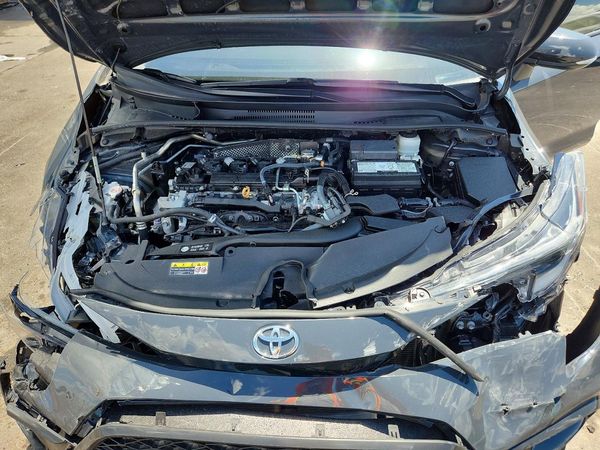 2025 TOYOTA COROLLA SE — Engine bay