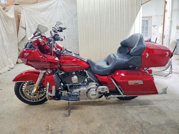 2013 HARLEY-DAVIDSON FLTRU