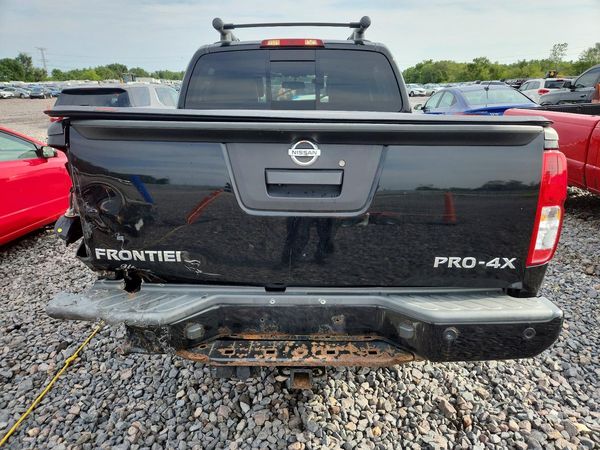 2018 NISSAN FRONTIER