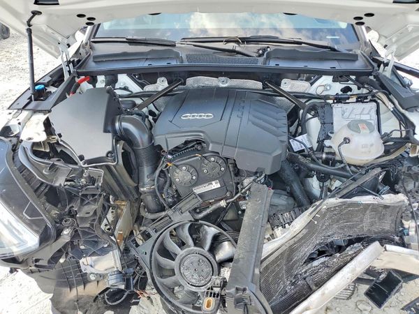 2023 AUDI Q5 — Engine bay