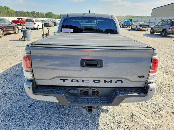 2020 TOYOTA TACOMA SR5