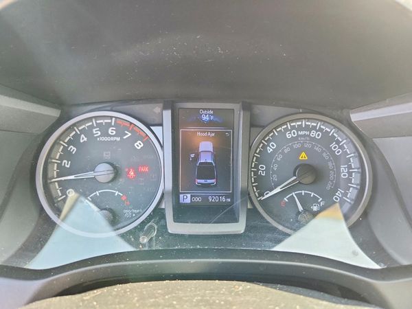 2020 TOYOTA TACOMA SR5