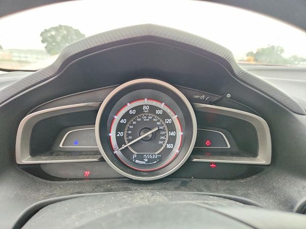 2015 MAZDA 3 SV/Base