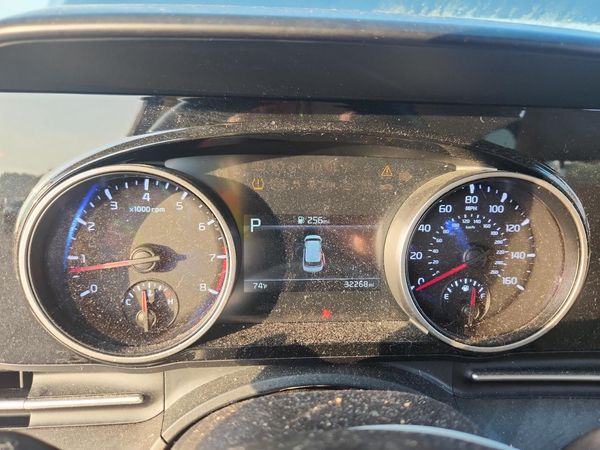 2024 KIA CARNIVAL EX