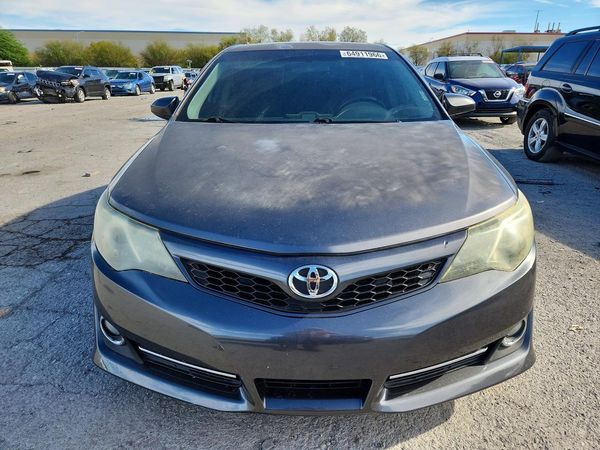 2013 TOYOTA CAMRY