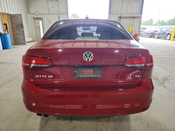 2017 VOLKSWAGEN JETTA SE