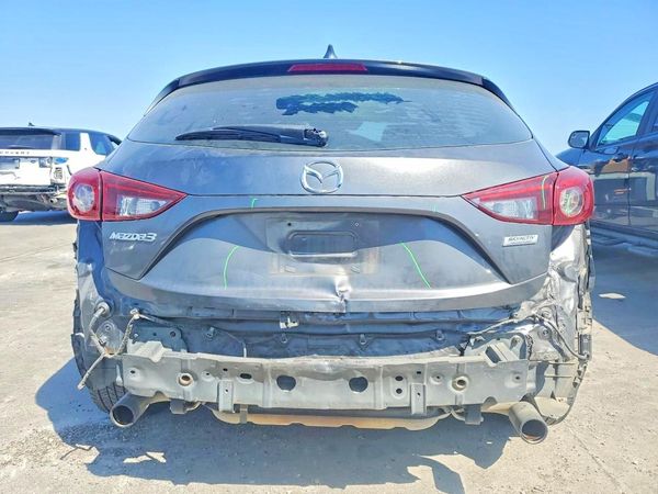 2014 MAZDA 3
