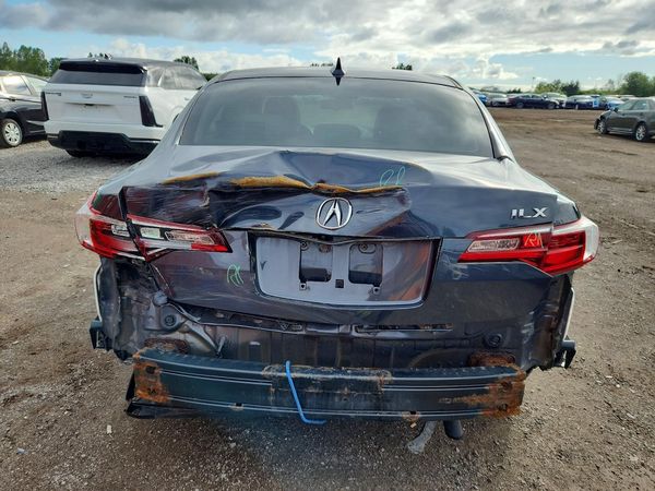 2016 ACURA ILX Premium/Tech