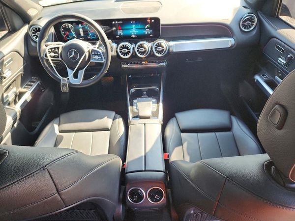 2021 MERCEDES-BENZ GLB GLB250