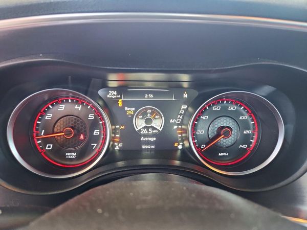 2016 DODGE CHARGER SE