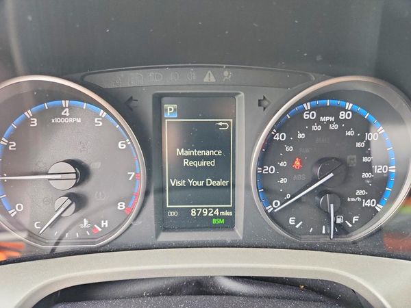 2018 TOYOTA RAV4 Adventure/XLE