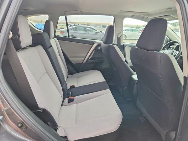 2018 TOYOTA RAV4 Adventure/XLE