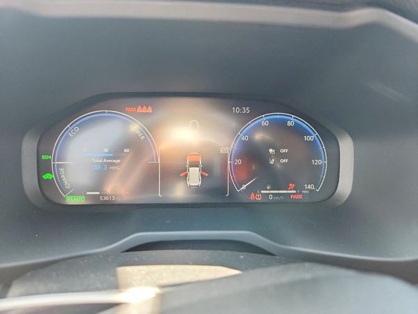 2025 TOYOTA RAV4 XSE