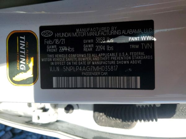 2021 HYUNDAI ELANTRA Limited
