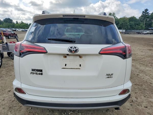 2018 TOYOTA RAV4 Adventure/XLE — DIRR