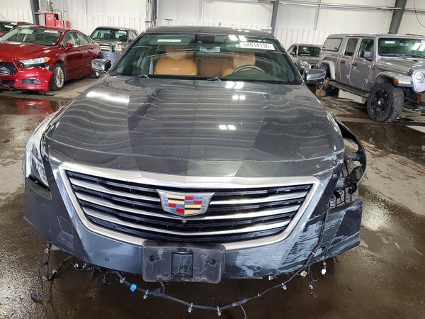 2017 CADILLAC CT6 Luxury