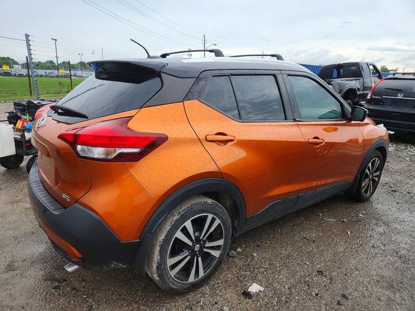 2018 NISSAN KICKS