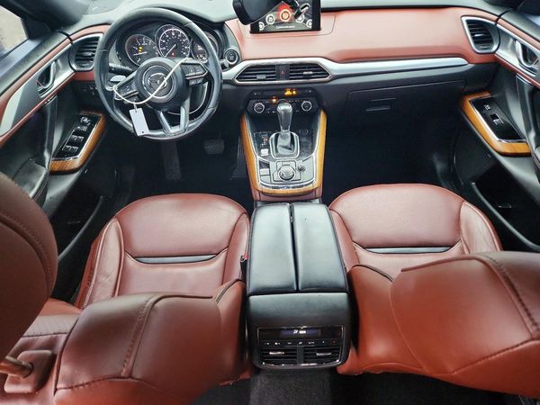 2017 MAZDA CX-9 Signature