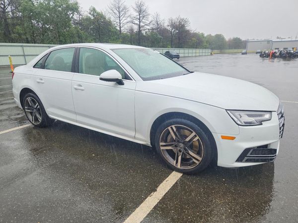 2017 AUDI A4 quattro Premium Plus