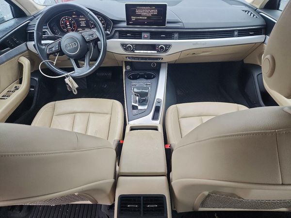 2017 AUDI A4 quattro Premium Plus
