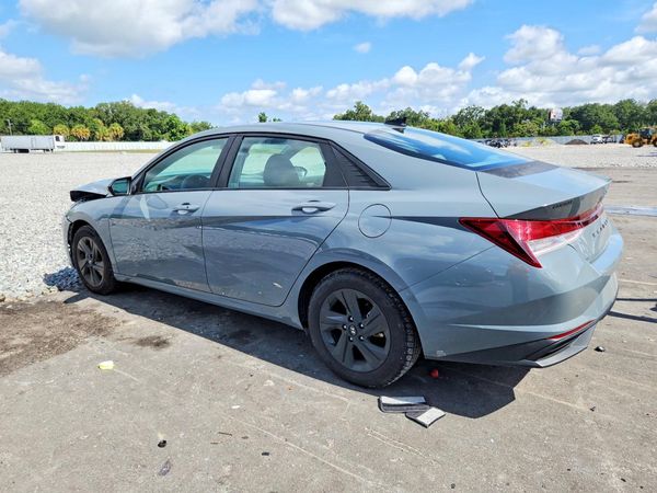 2022 HYUNDAI ELANTRA SEL