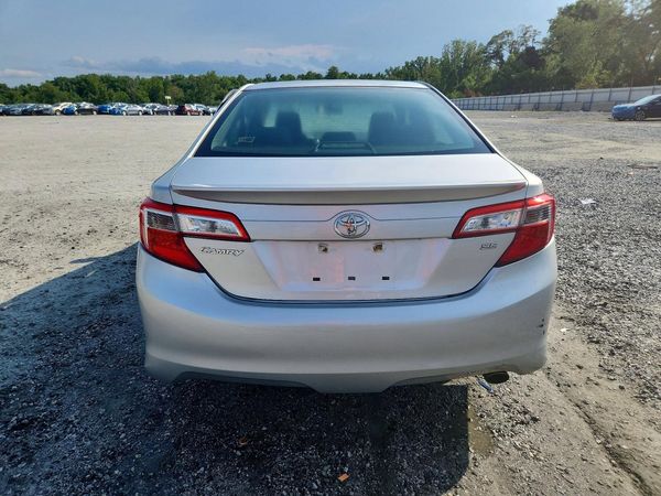 2013 TOYOTA CAMRY