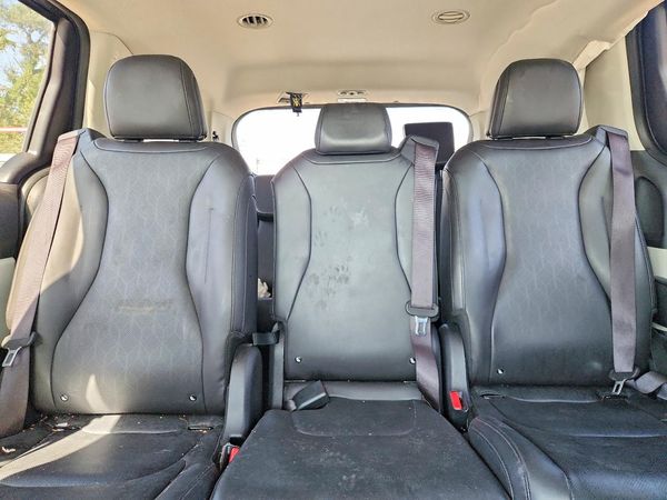 2024 KIA CARNIVAL