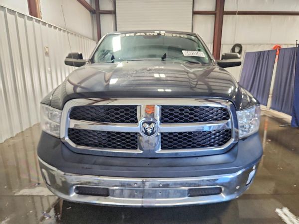 2017 RAM 1500 ST