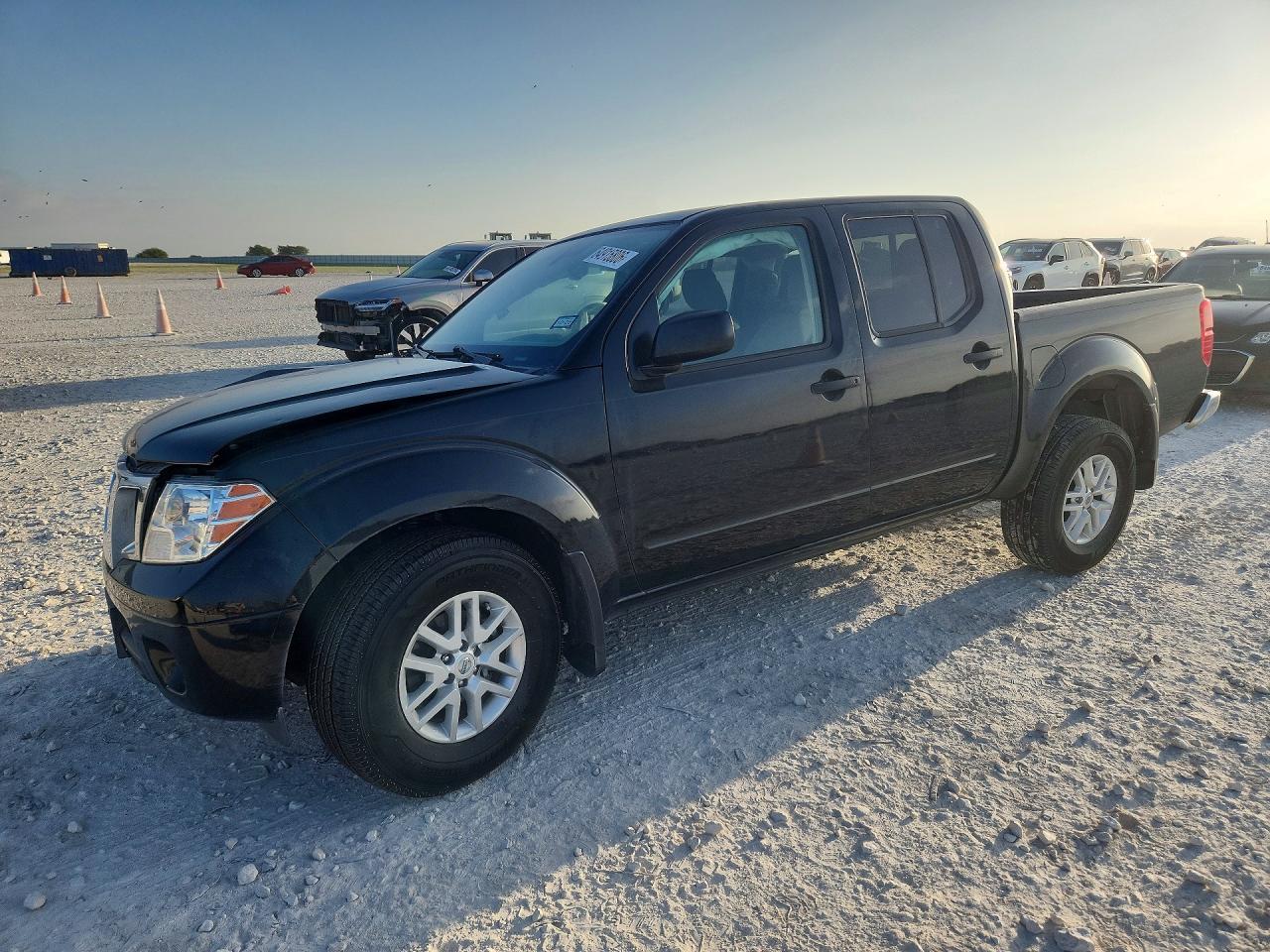 2021 NISSAN FRONTIER Crew Cab
