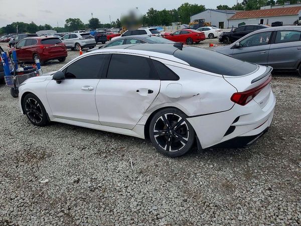 2021 KIA K5