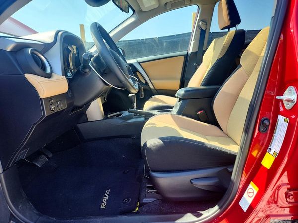 2017 TOYOTA RAV4 XLE