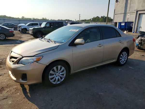2012 TOYOTA COROLLA