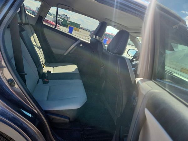 2017 TOYOTA RAV4 Ltd/SE Platinum