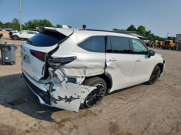 2025 TOYOTA HIGHLANDER