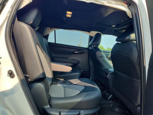 2025 TOYOTA HIGHLANDER