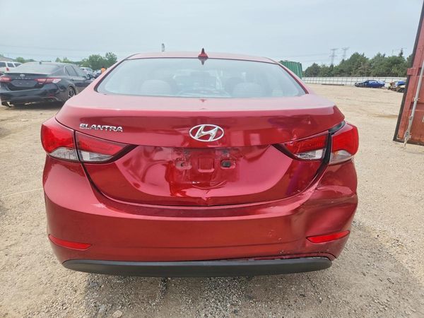 2016 HYUNDAI ELANTRA