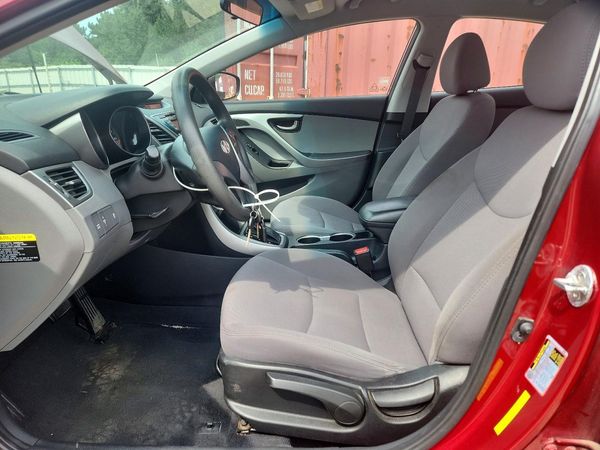 2016 HYUNDAI ELANTRA