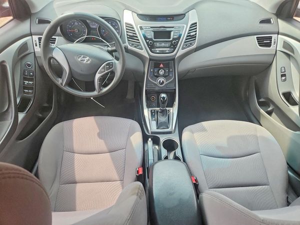 2016 HYUNDAI ELANTRA