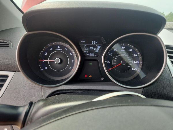 2016 HYUNDAI ELANTRA