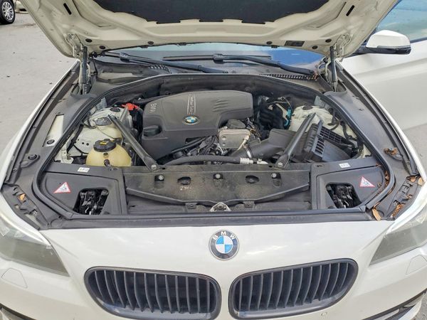 2016 BMW 528