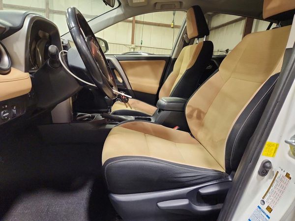 2016 TOYOTA RAV4 XLE (M Grade)