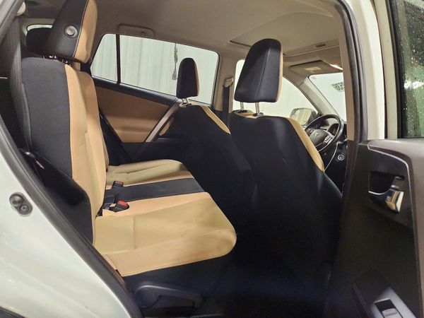 2016 TOYOTA RAV4 XLE (M Grade)