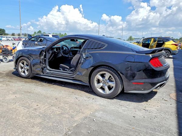 2019 FORD MUSTANG I4 Coupe