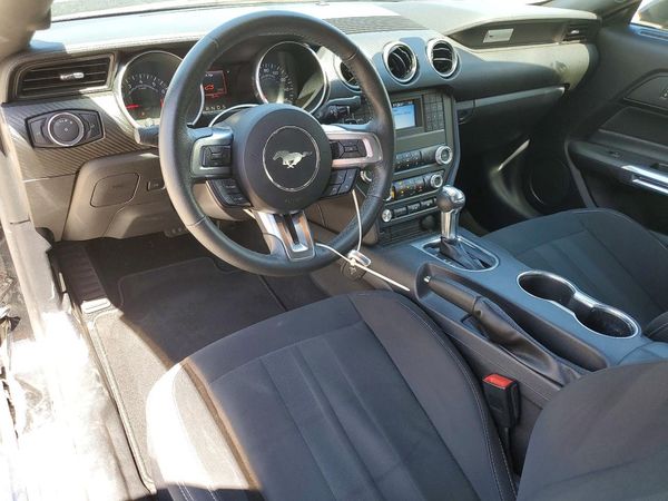 2019 FORD MUSTANG I4 Coupe